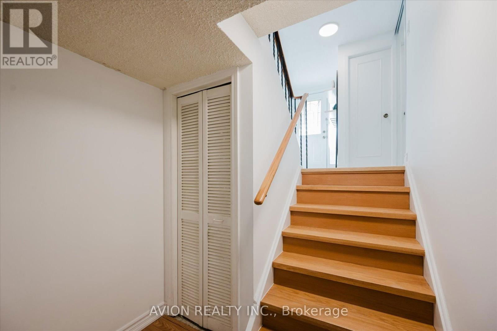 16 GLENCOYNE CRESCENT Image 28