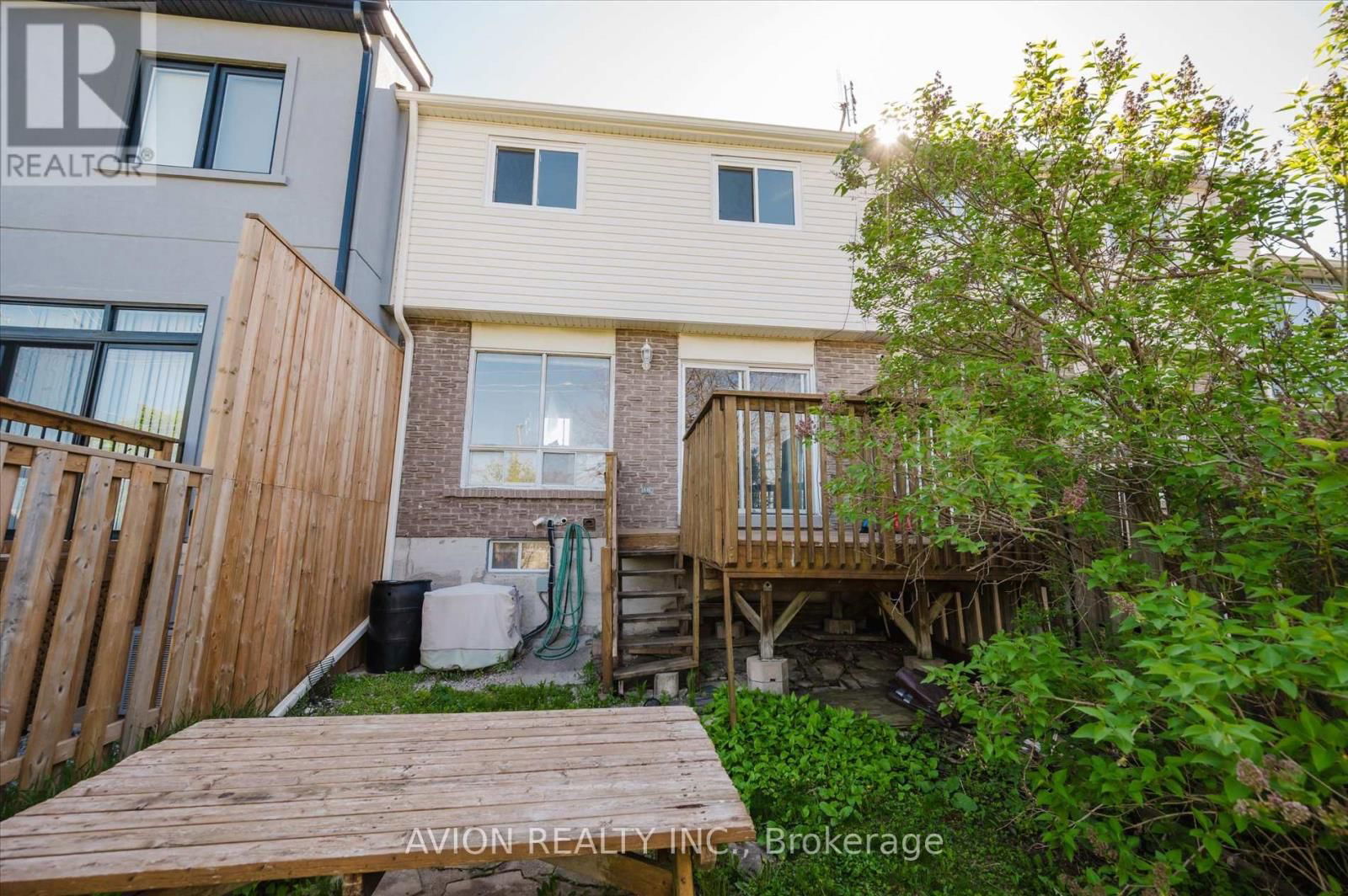 16 GLENCOYNE CRESCENT Image 34