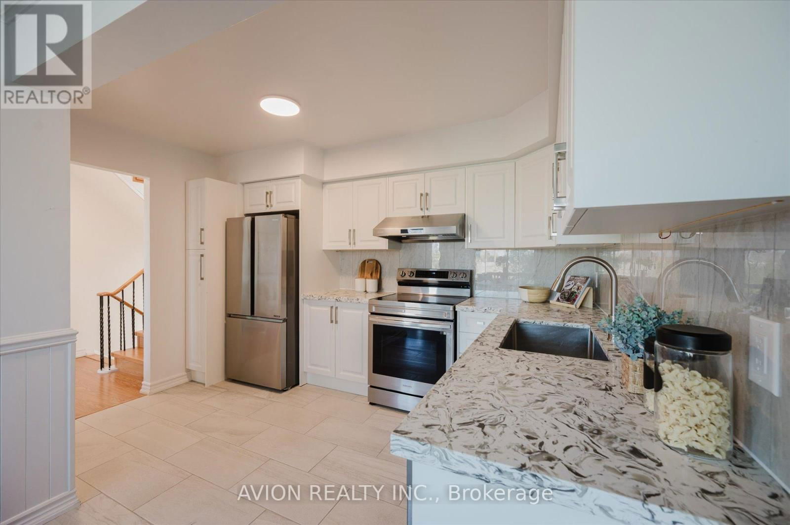 16 GLENCOYNE CRESCENT Image 9