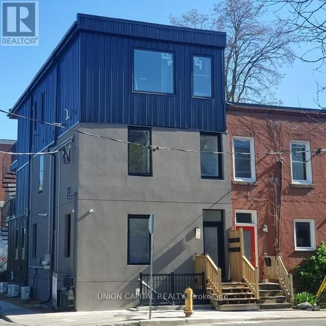 3 - 45 NORWOOD TERRACE Image 1