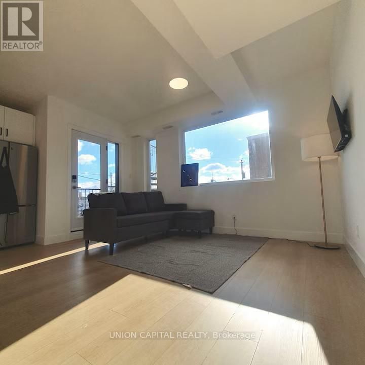 3 - 45 NORWOOD TERRACE Image 13