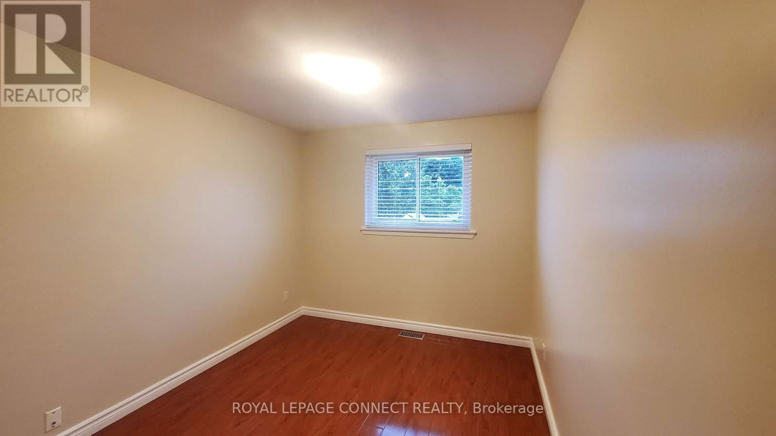 1206 WAKEFIELD CRESCENT Image 15