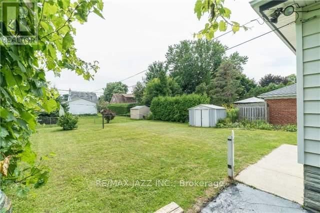 93 BEATRICE STREET WEST Image 10