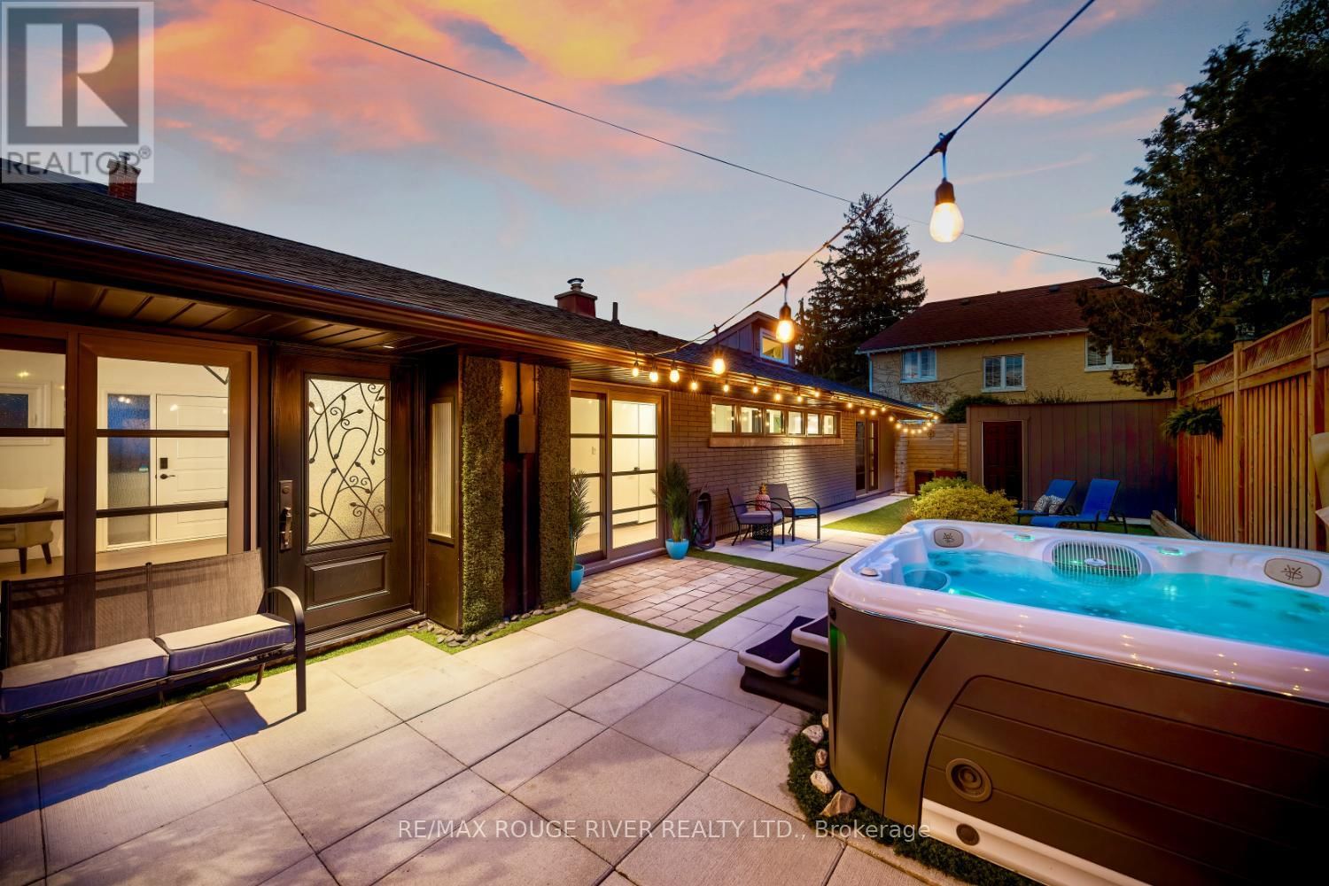 693 CARNEGIE AVENUE Image 44