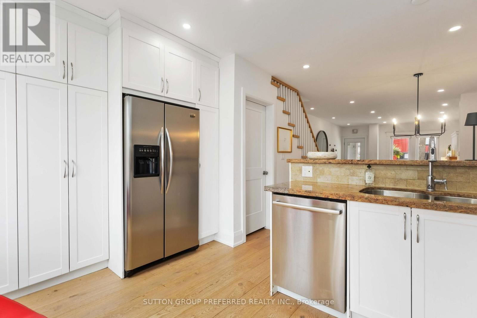 42 CHATHAM AVENUE Image 15