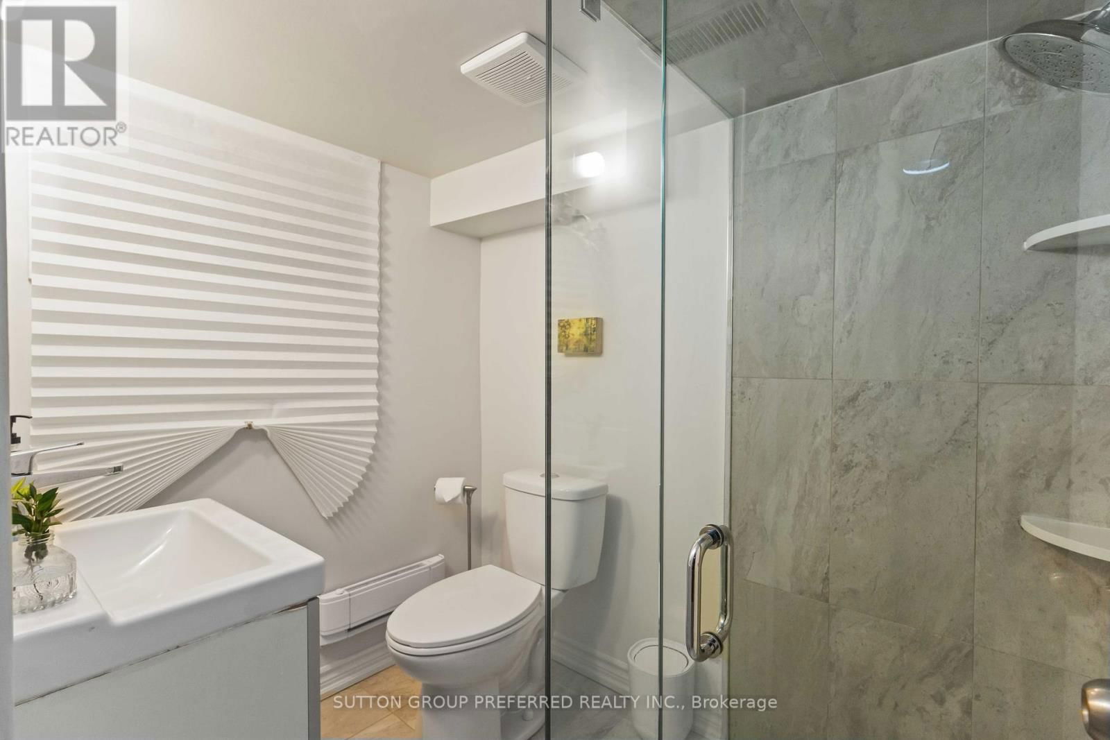 42 CHATHAM AVENUE Image 30