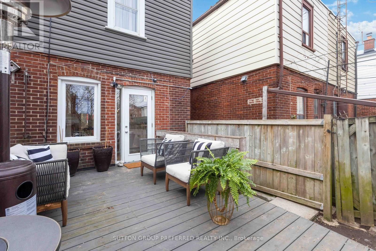 42 CHATHAM AVENUE Image 32