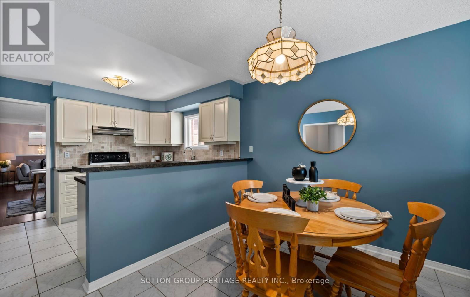 33 SOUTHWELL AVENUE Image 15