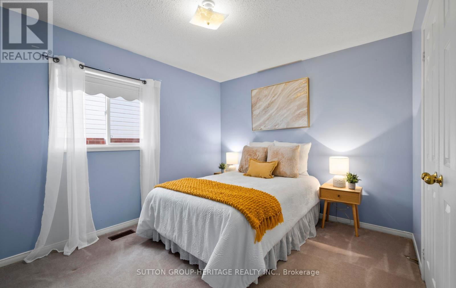33 SOUTHWELL AVENUE Image 19