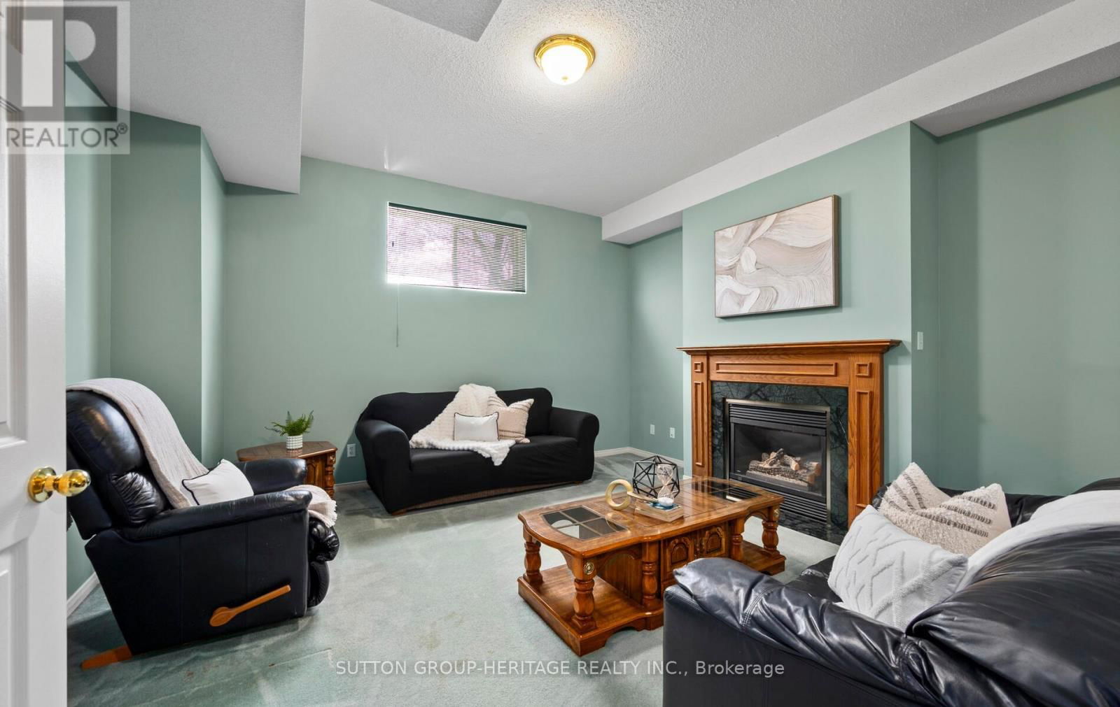 33 SOUTHWELL AVENUE Image 22