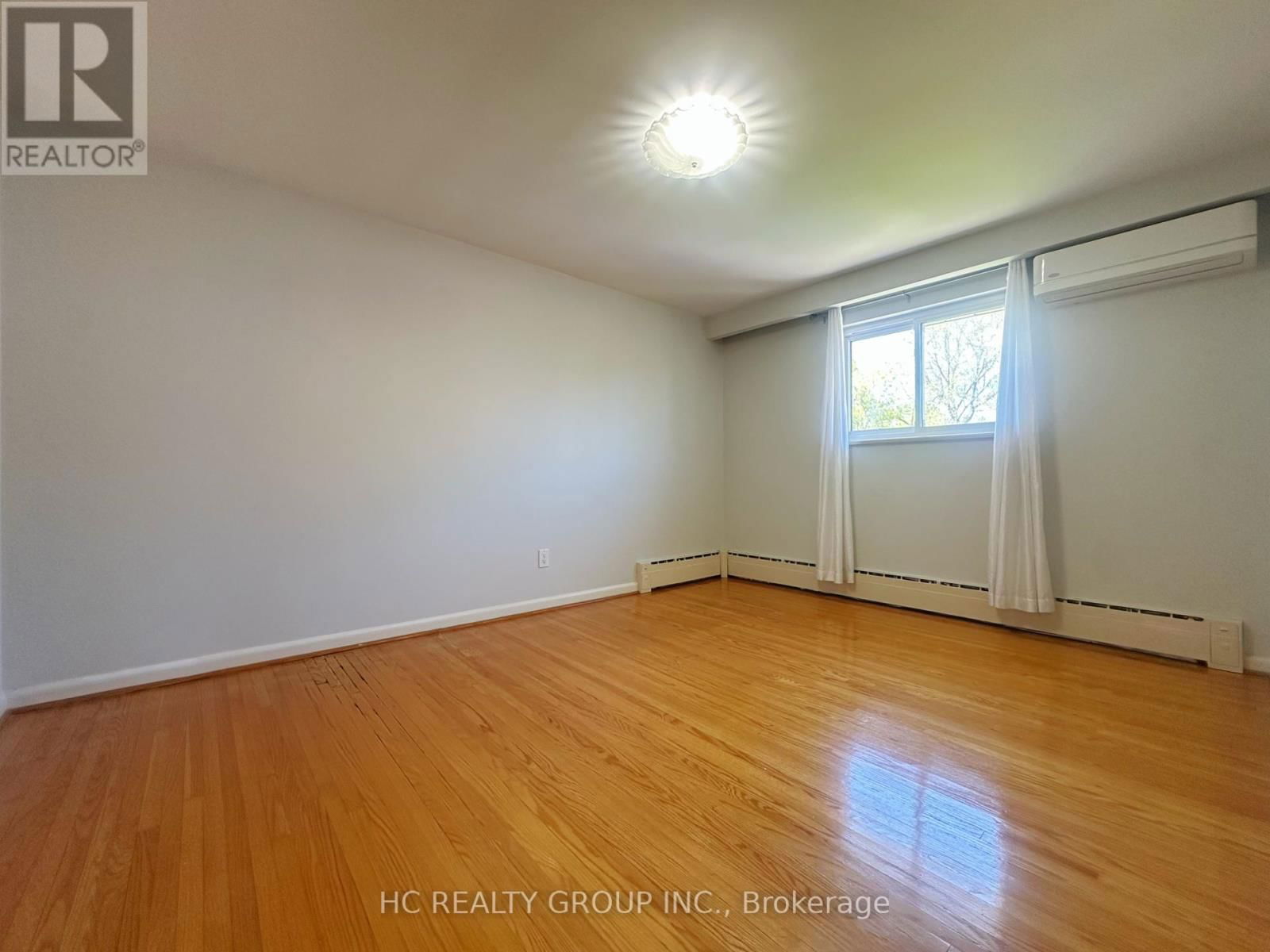 6 ROSEMOUNT DRIVE Image 11