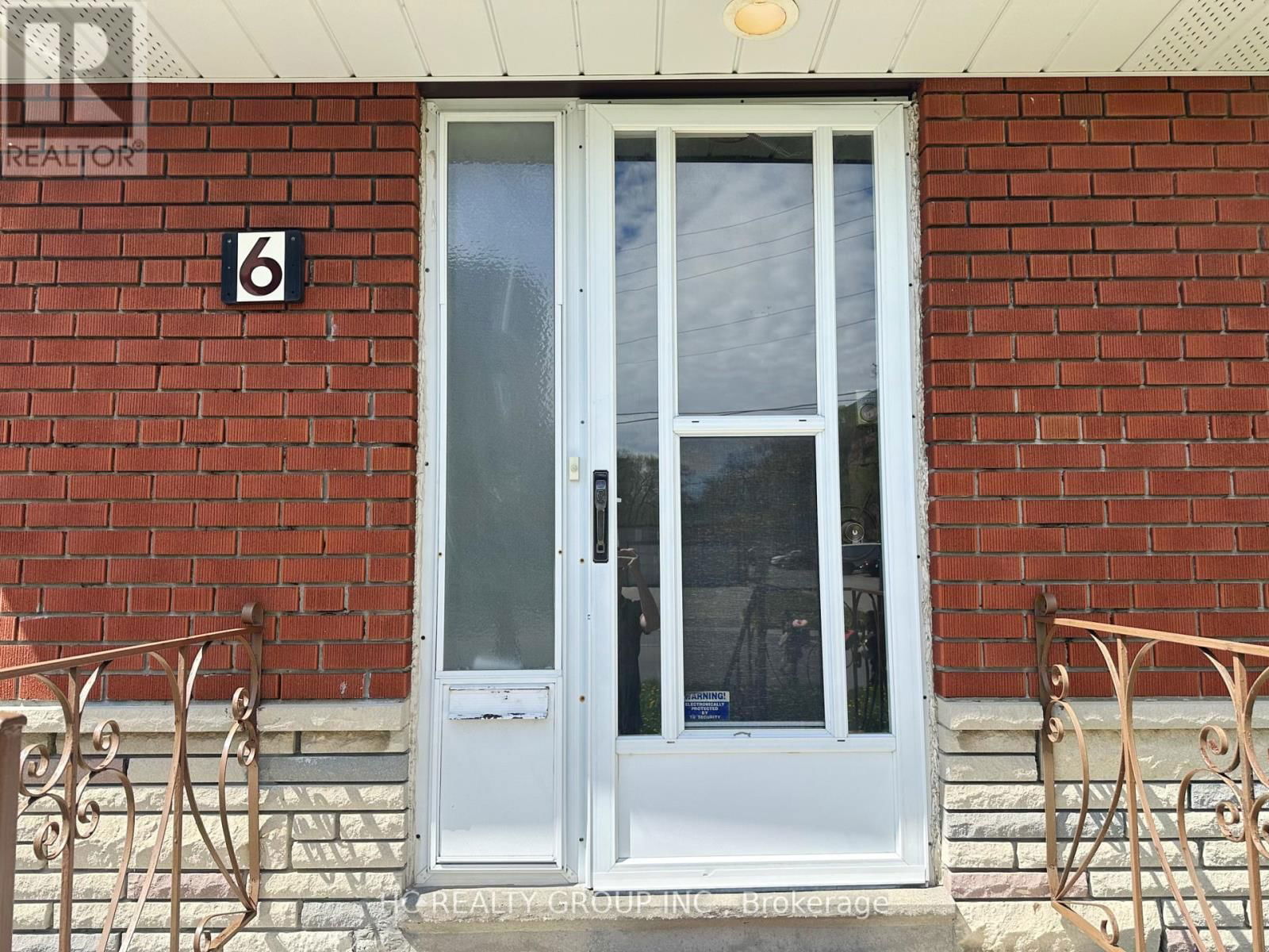 6 ROSEMOUNT DRIVE Image 16