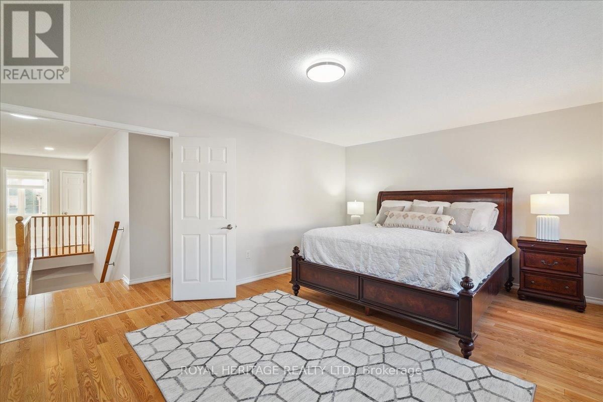 9 GLENEITA STREET Image 23