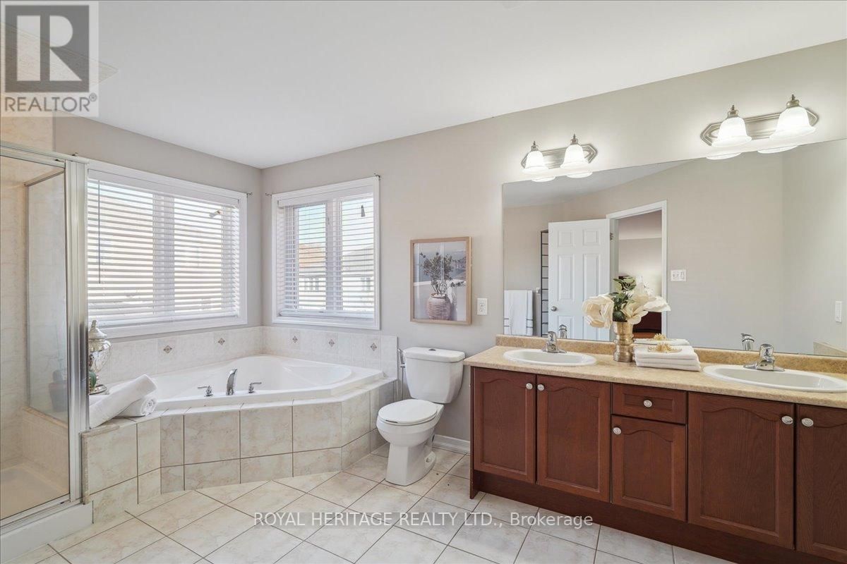9 GLENEITA STREET Image 25