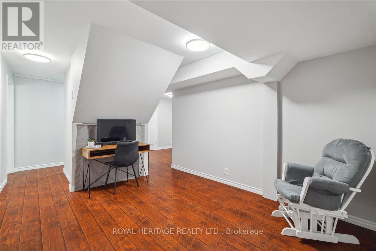 9 GLENEITA STREET Image 38