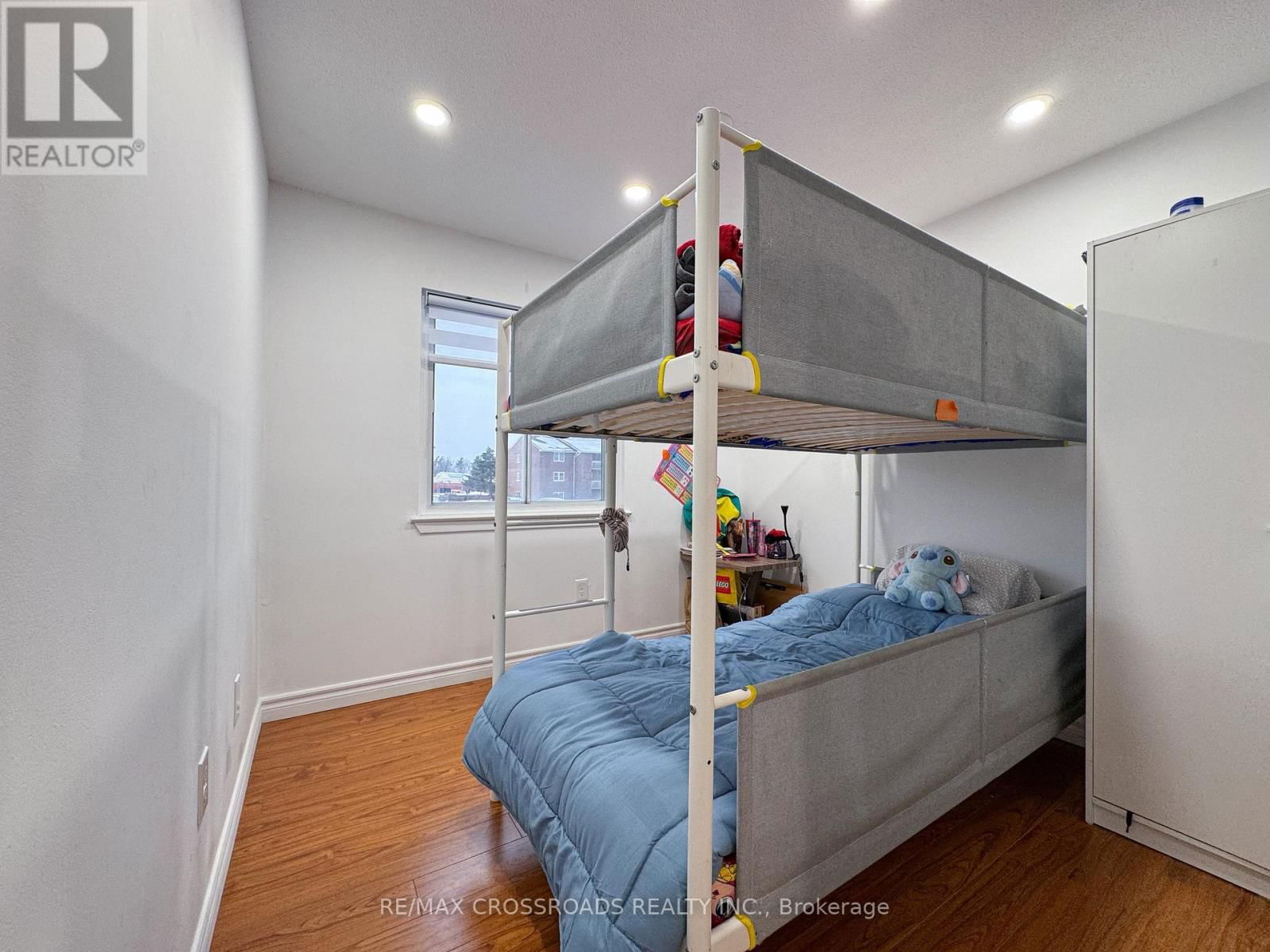 8 - 50 BLACKWELL AVENUE Image 16