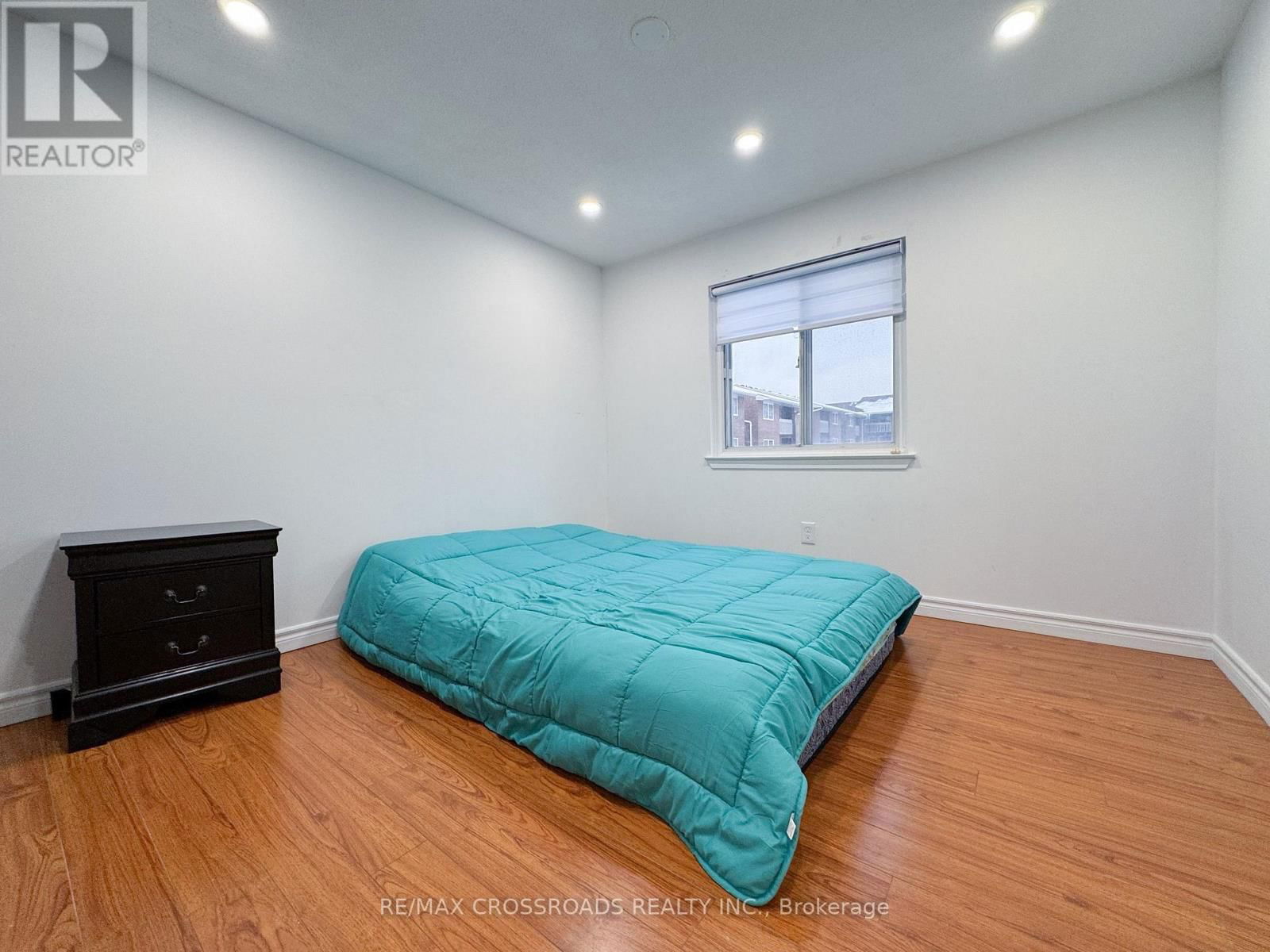 8 - 50 BLACKWELL AVENUE Image 18