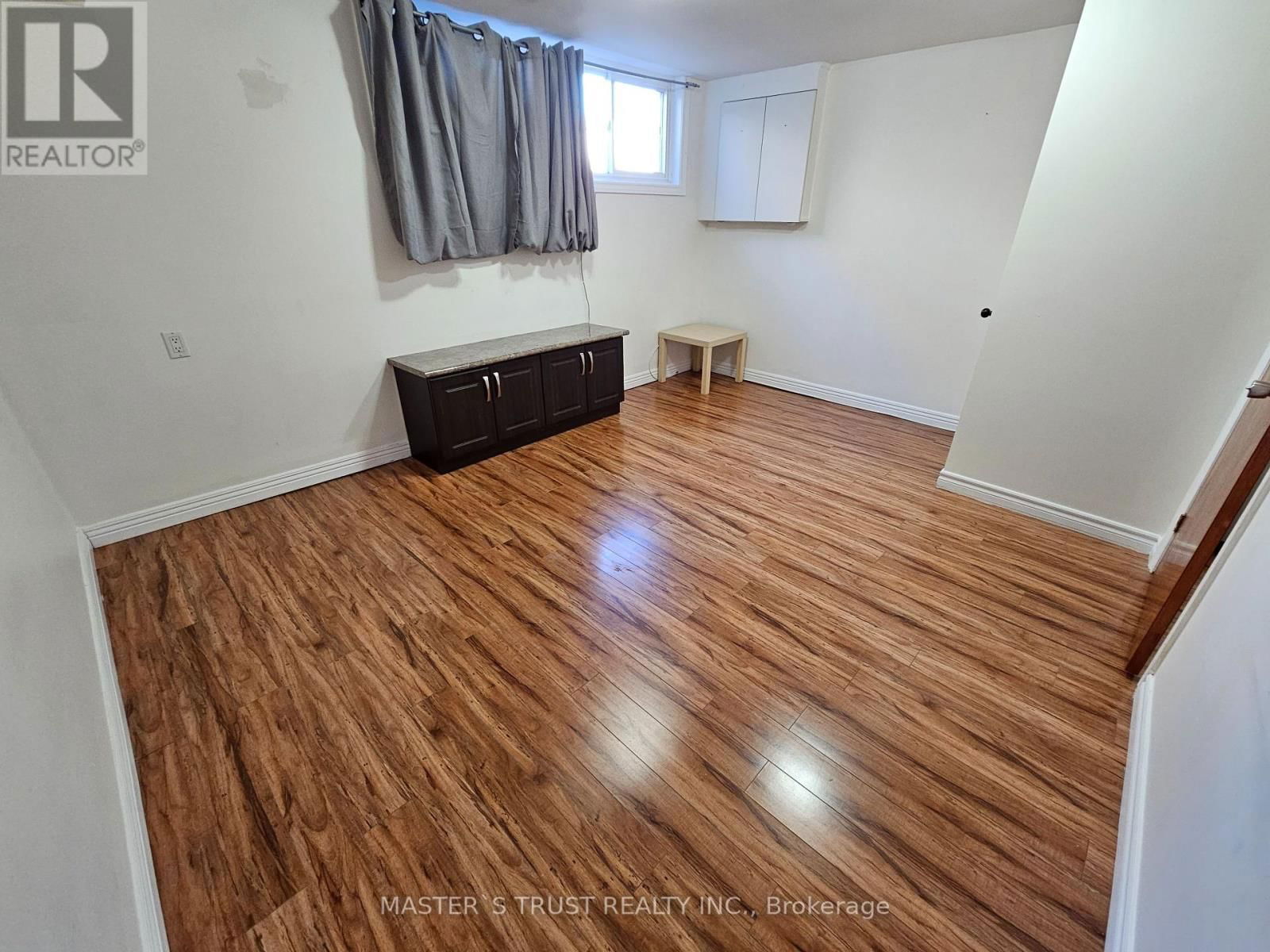 185 SIMPSON AVENUE Image 3