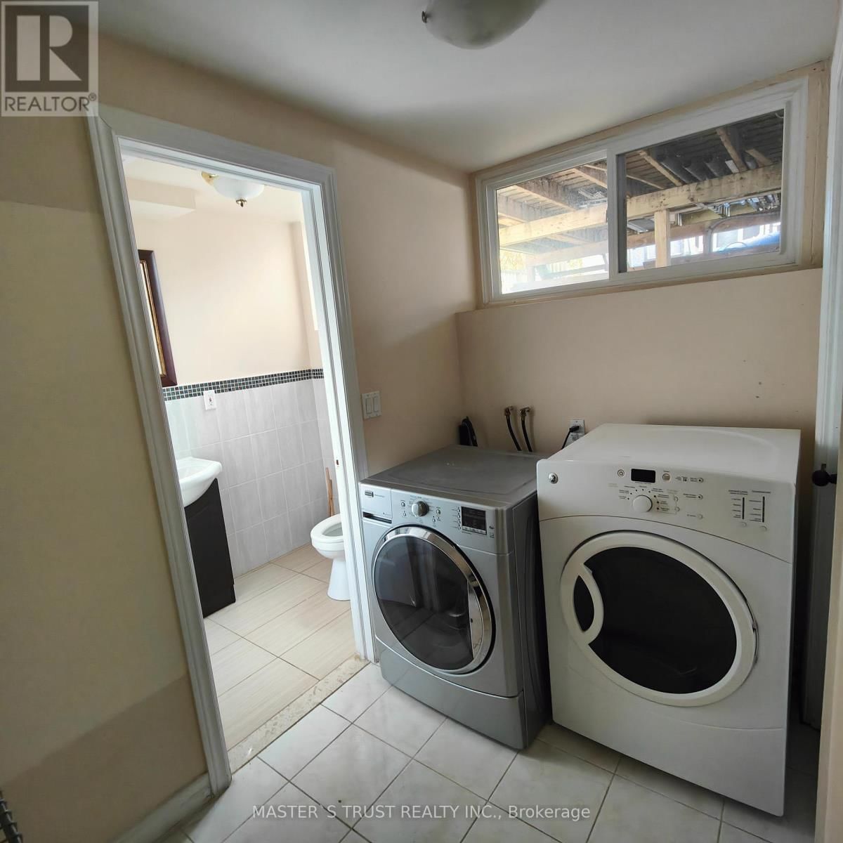 185 SIMPSON AVENUE Image 5