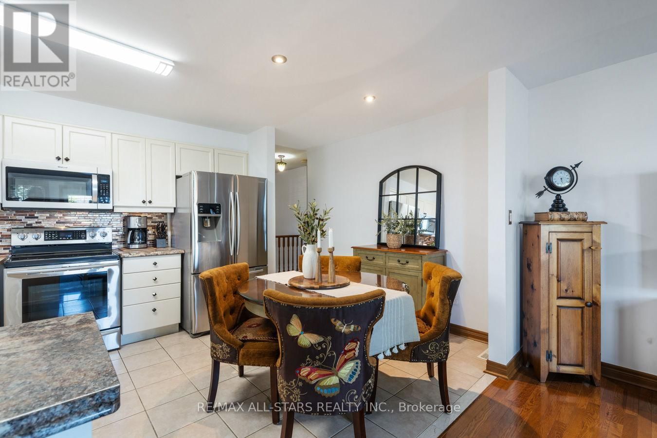 128 EARL CUDDIE BOULEVARD Image 14