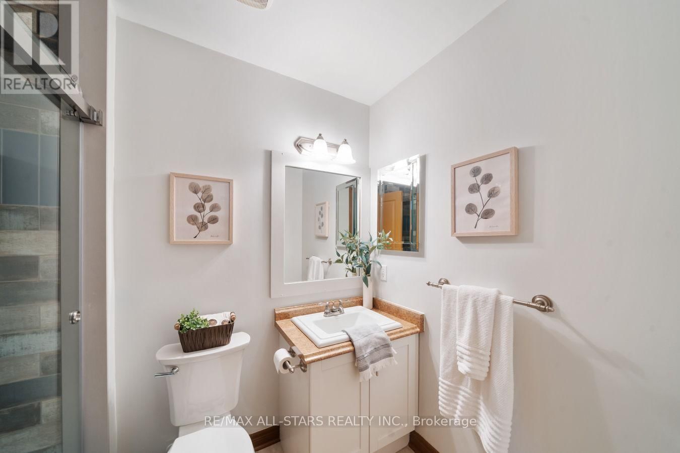128 EARL CUDDIE BOULEVARD Image 21