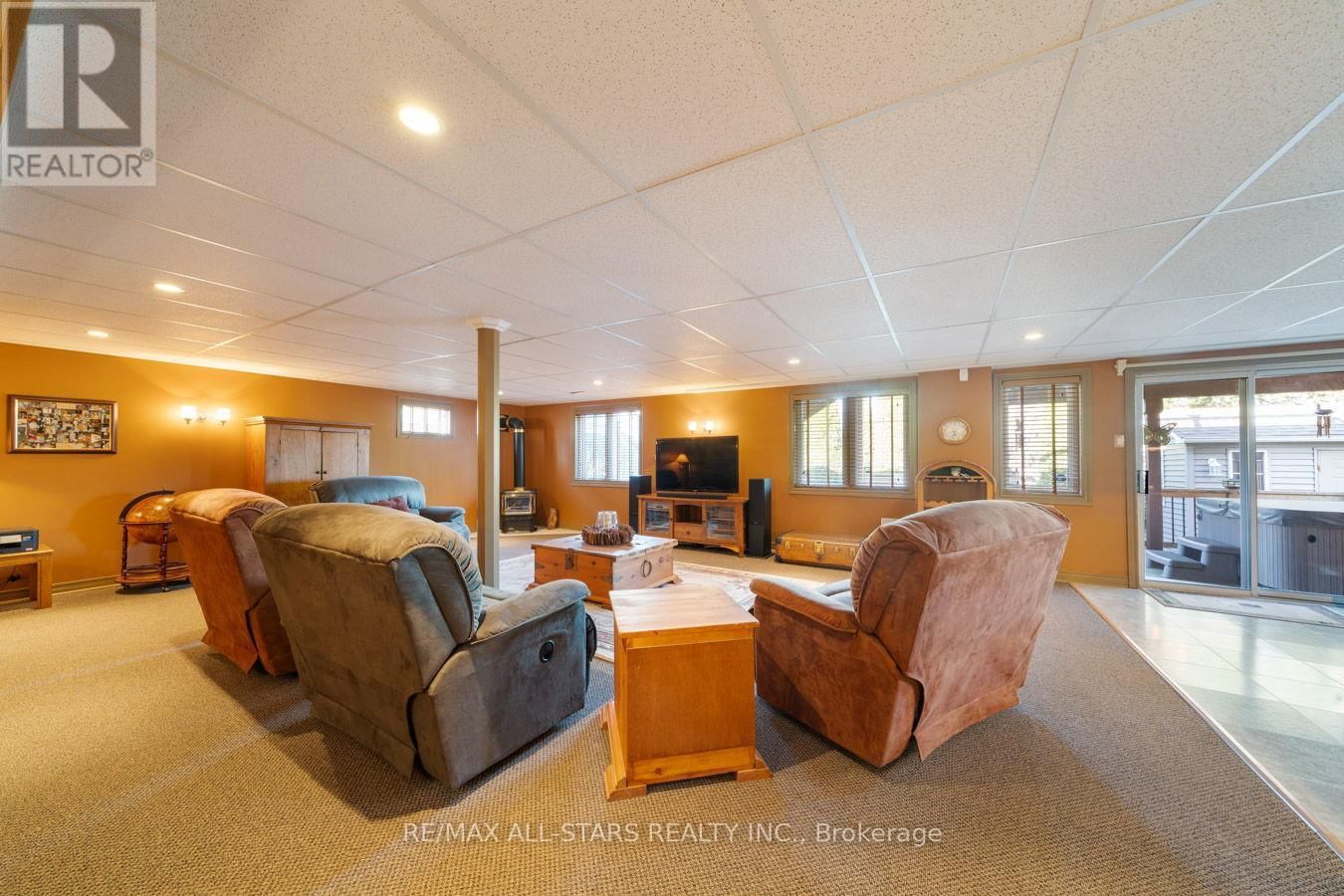 128 EARL CUDDIE BOULEVARD Image 30
