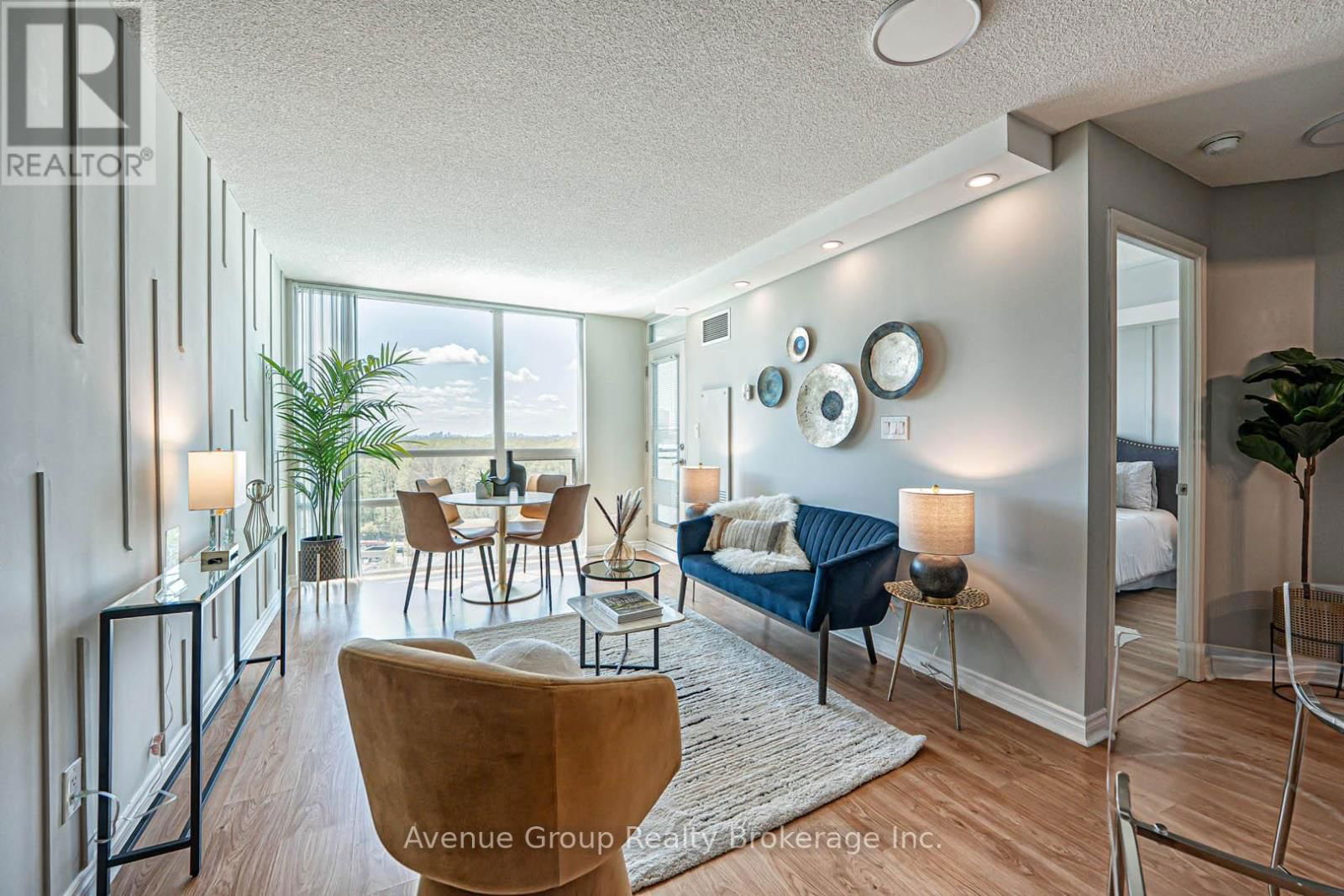 1710 - 88 GRANGEWAY AVENUE Image 6