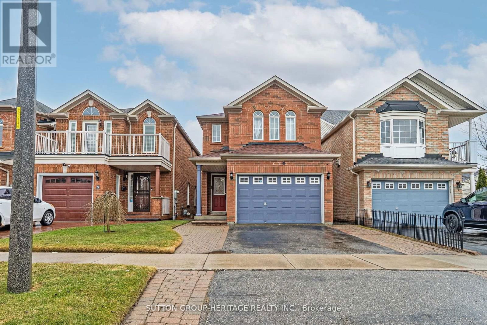 3 ANGIER CRESCENT Image 3