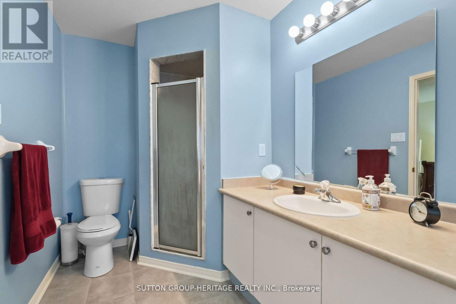 3 ANGIER CRESCENT Image 31