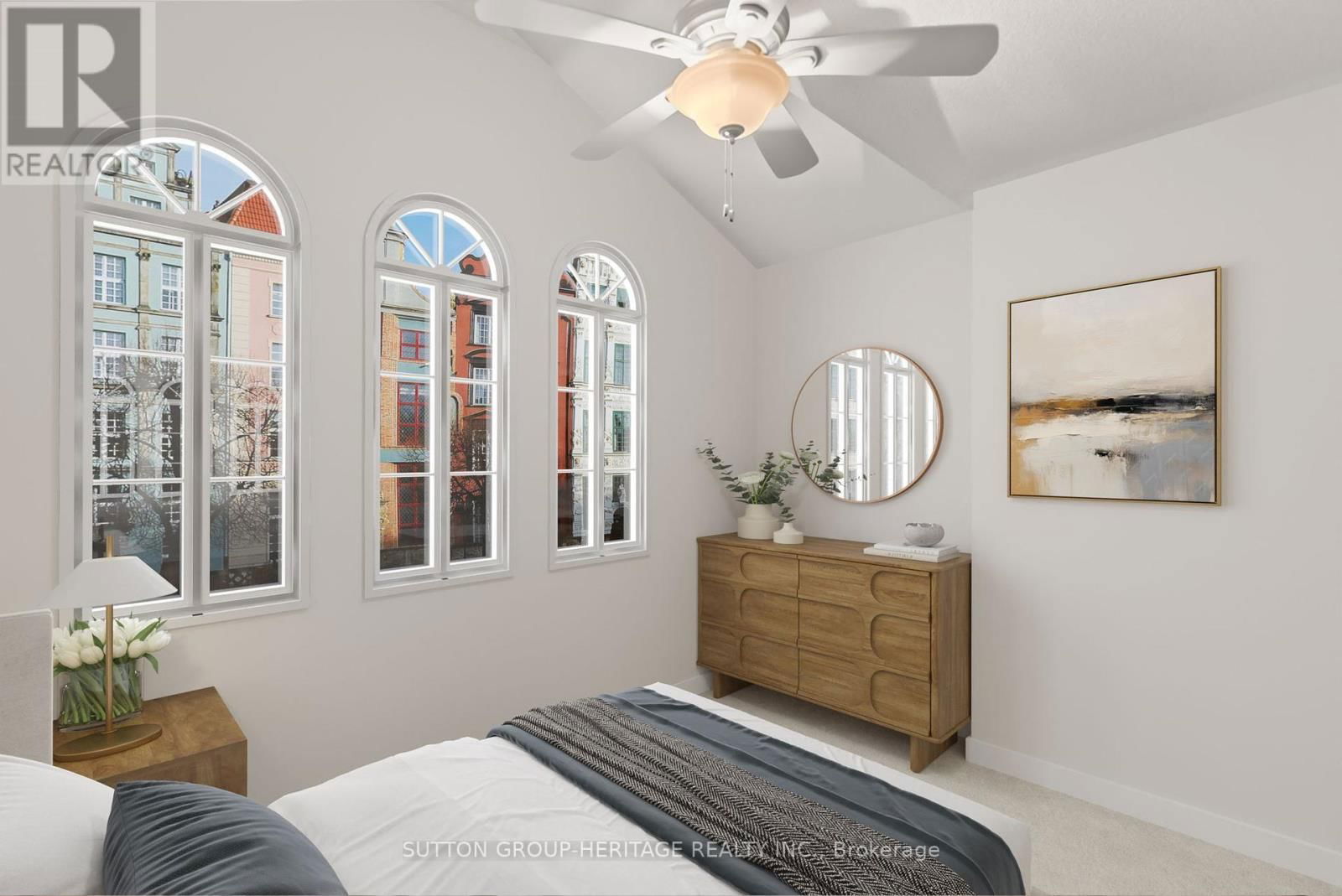 3 ANGIER CRESCENT Image 32