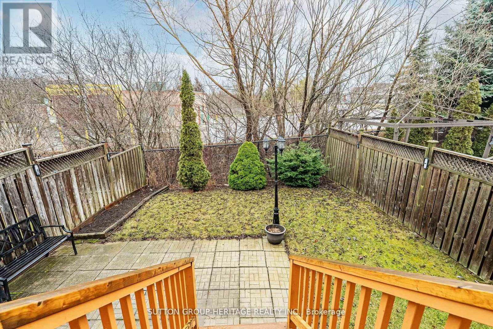 3 ANGIER CRESCENT Image 41