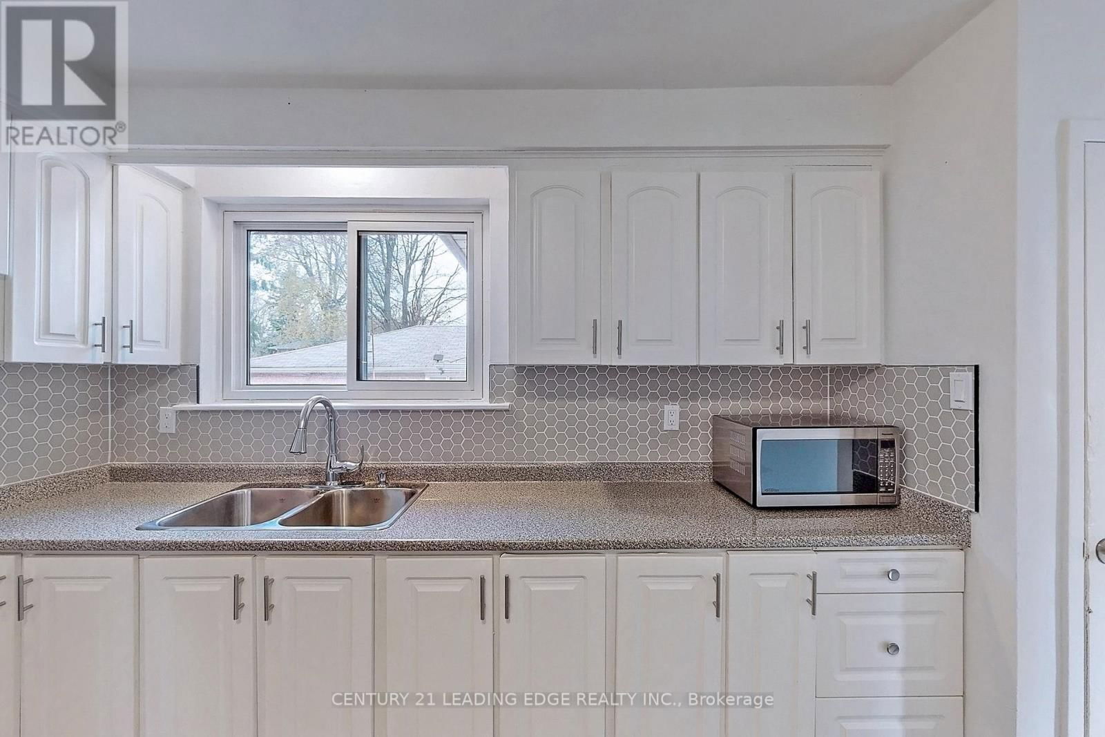 67 RAVINE PARK CRESCENT Image 16