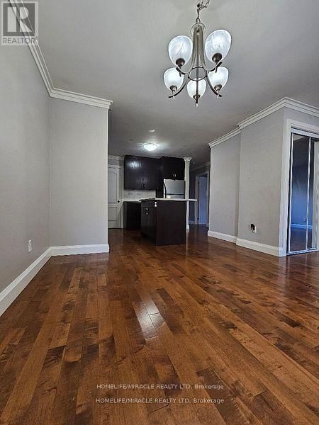 Main - 37 HARLAND CRESCENT Image 6