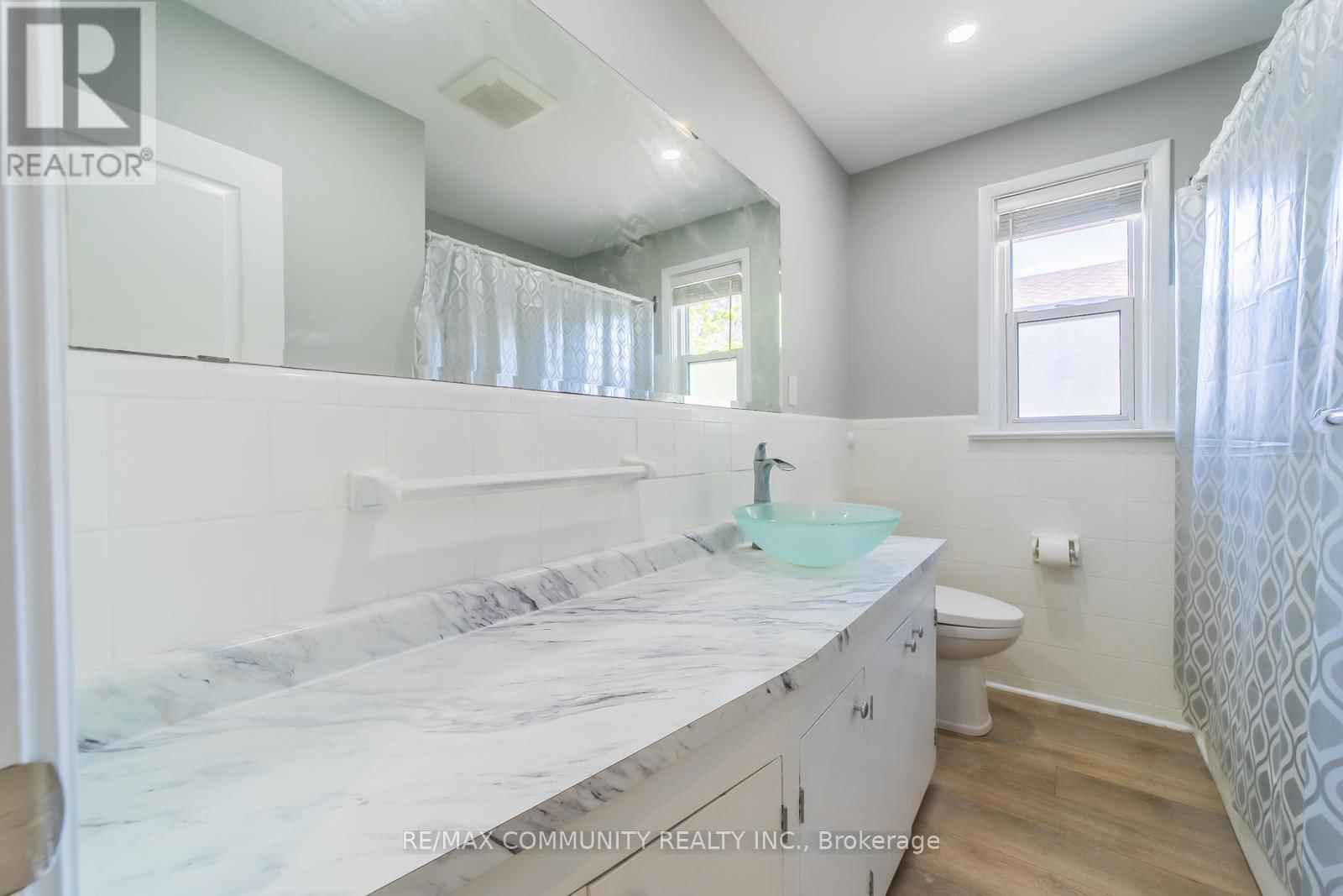 MAIN - 28 BENHUR CRESCENT Image 23