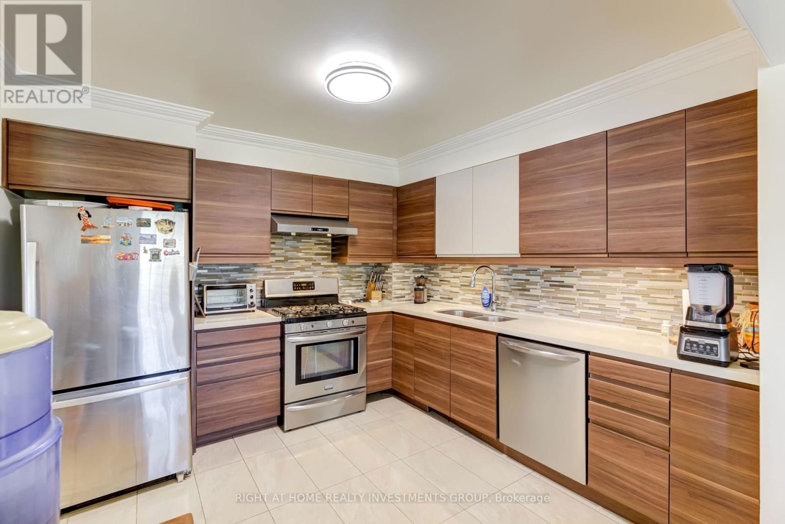 18 GOODFELLOW STREET Image 21
