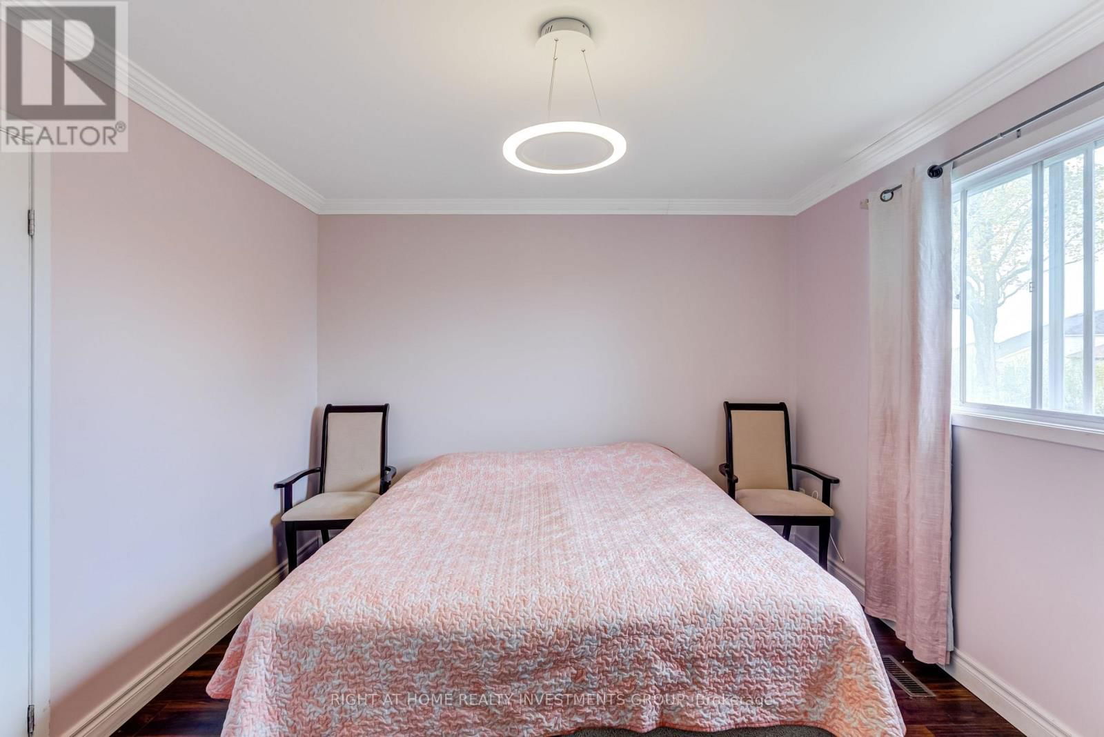 18 GOODFELLOW STREET Image 28