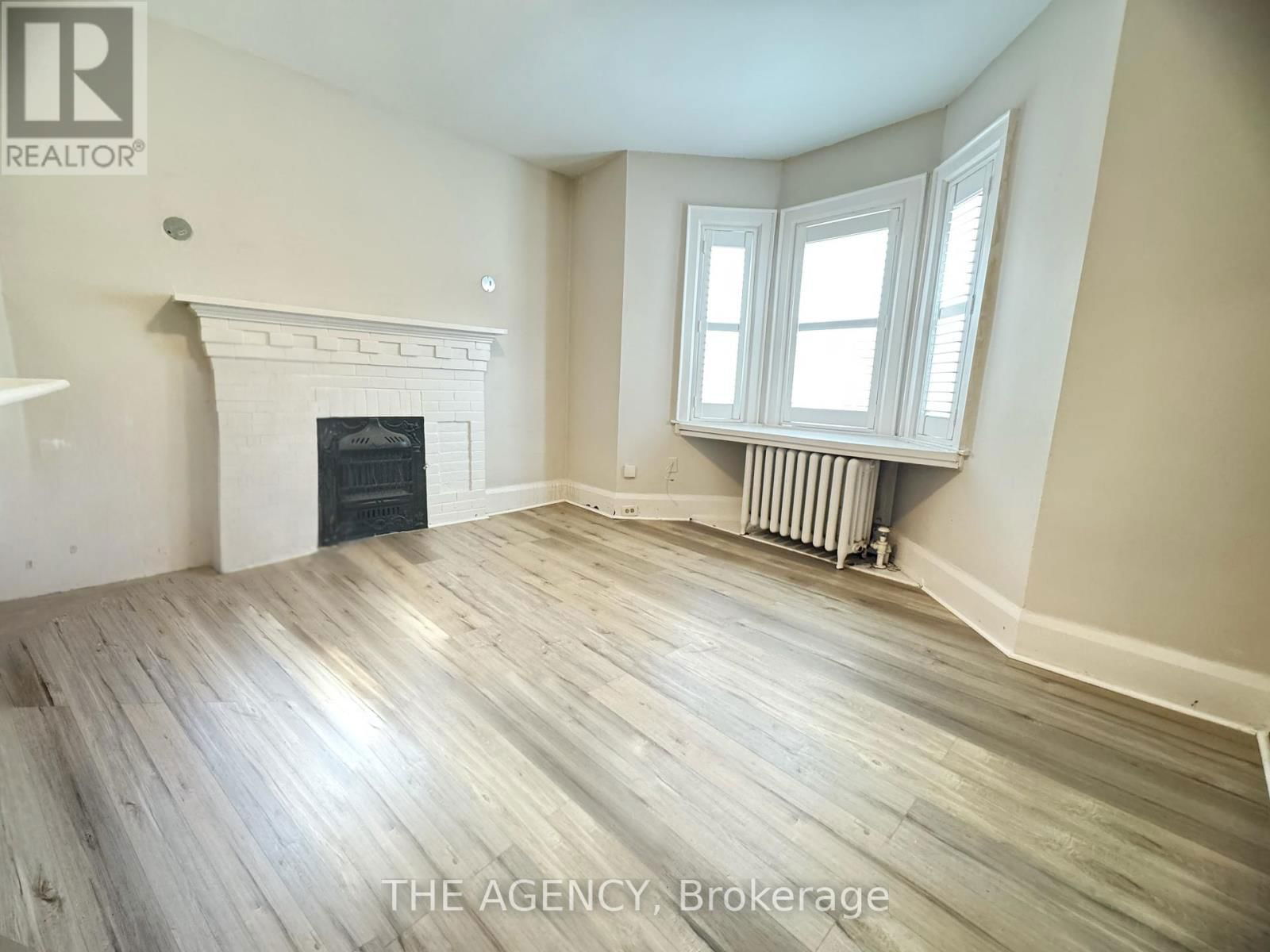 2 - 846 BROADVIEW AVENUE Image 1