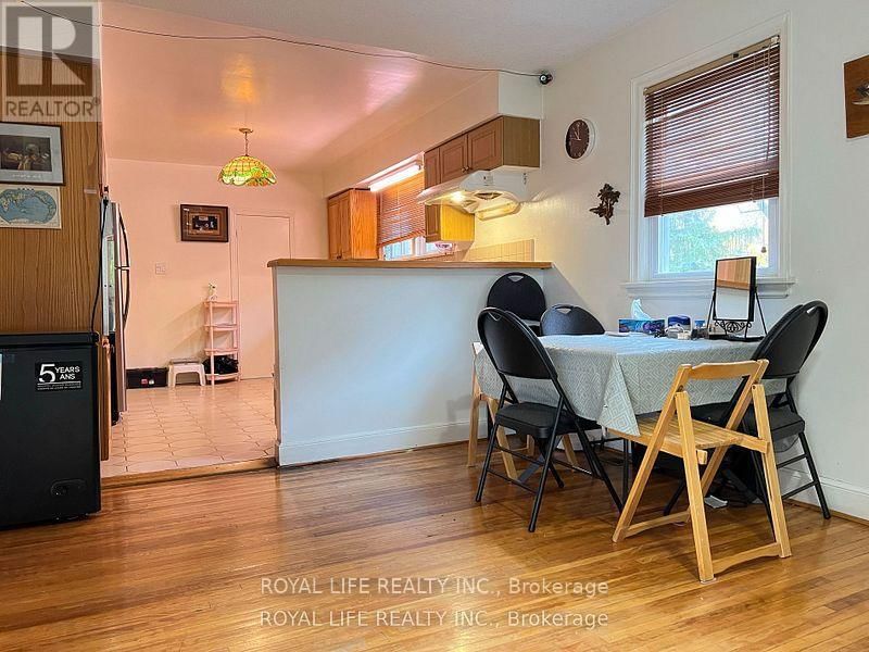 33 AGINCOURT DRIVE Image 5