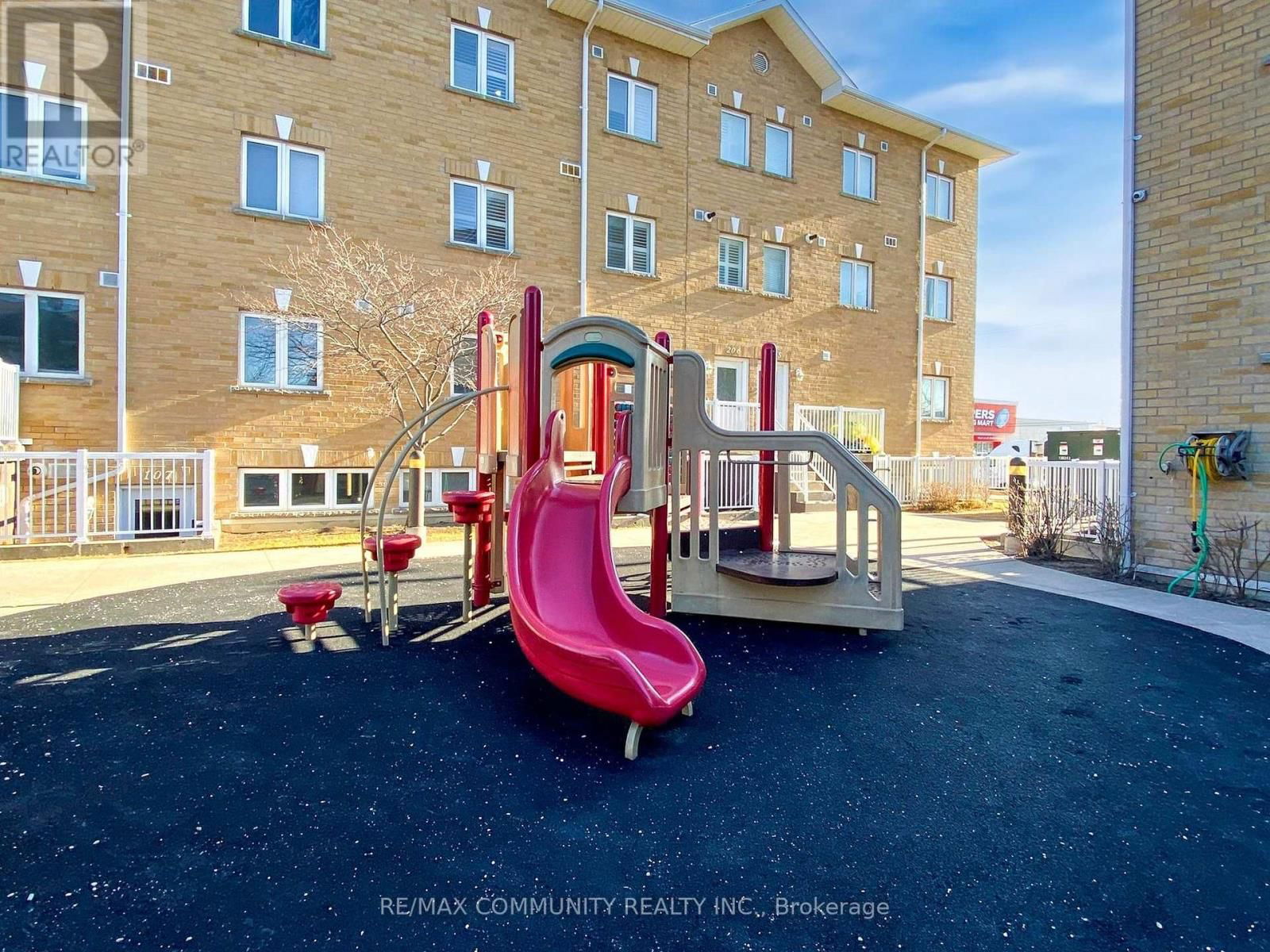 101 - 1785 MARKHAM ROAD Image 27