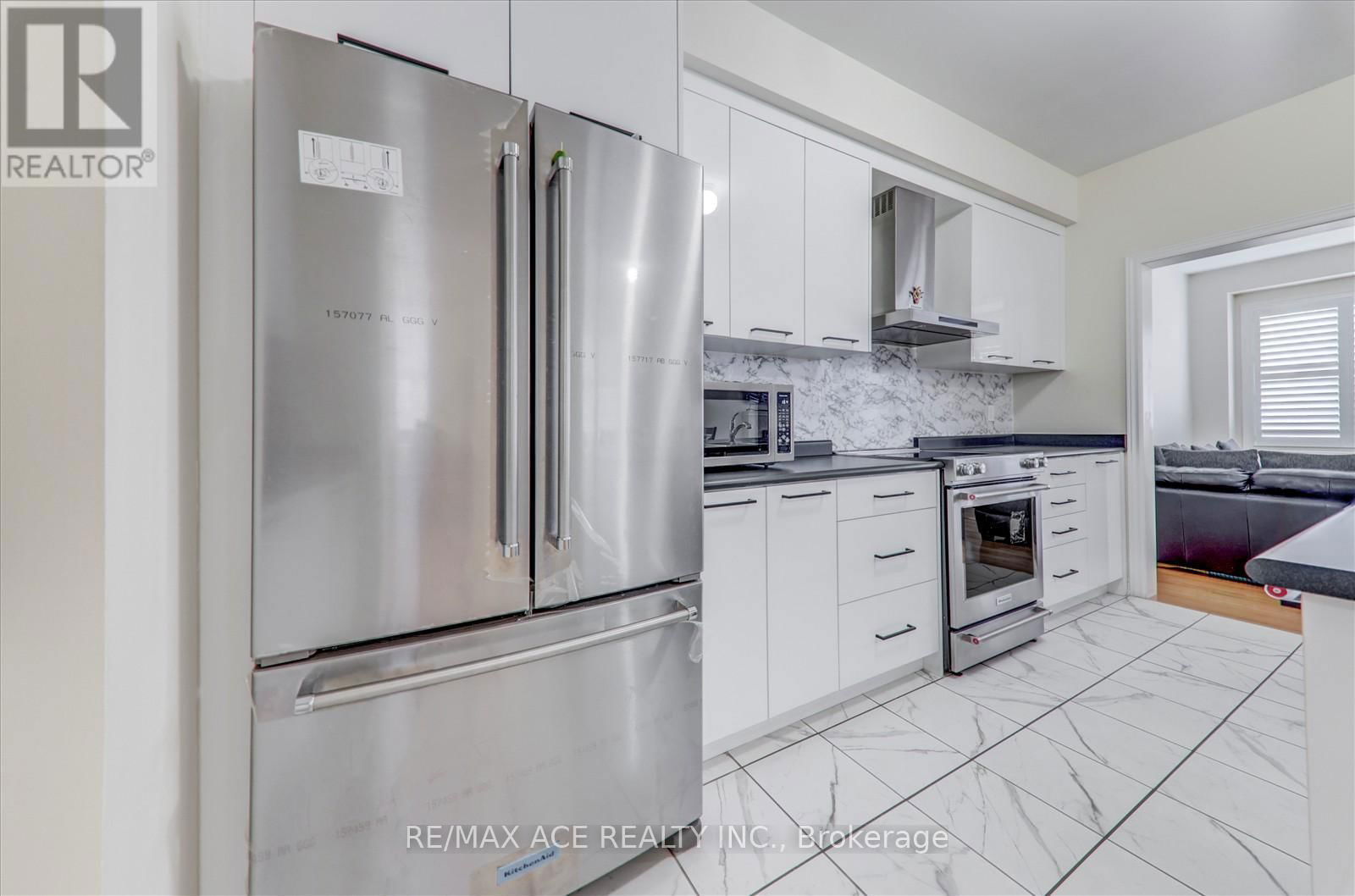 48 CLOSSON DRIVE Image 16