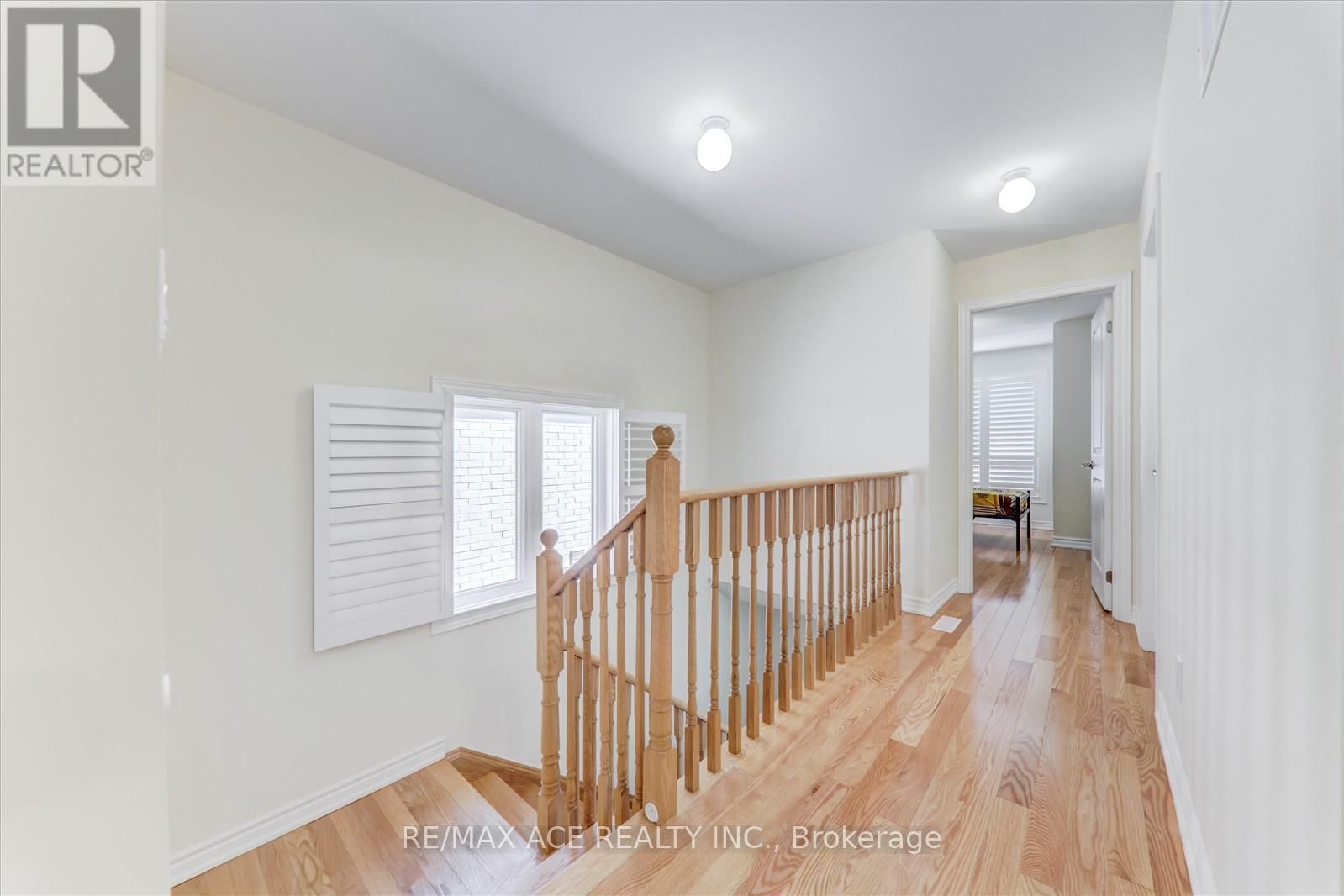 48 CLOSSON DRIVE Image 23