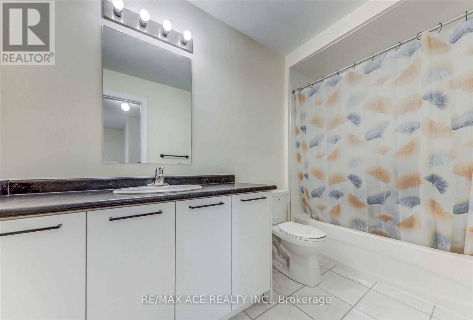 48 CLOSSON DRIVE Image 33