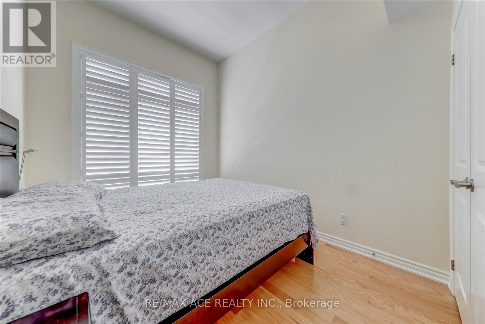 48 CLOSSON DRIVE Image 37