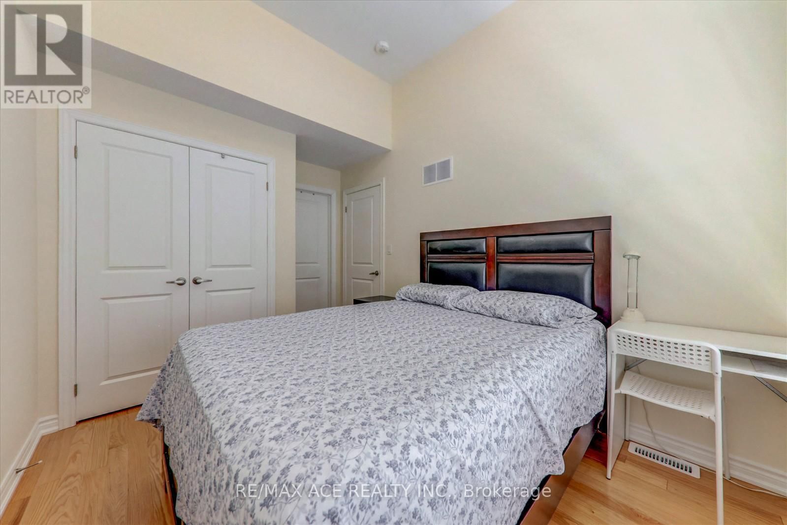 48 CLOSSON DRIVE Image 38