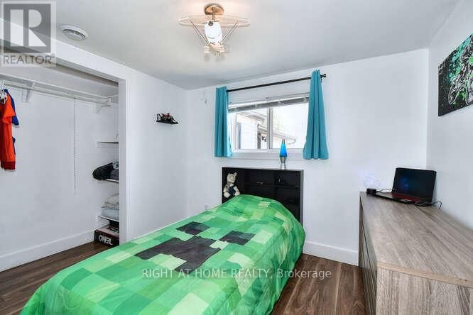 7 BAYVIEW CRESCENT Image 29