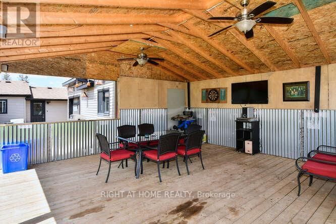 7 BAYVIEW CRESCENT Image 37