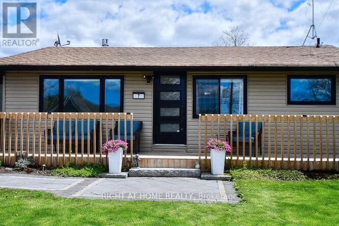 7 BAYVIEW CRESCENT Image 4