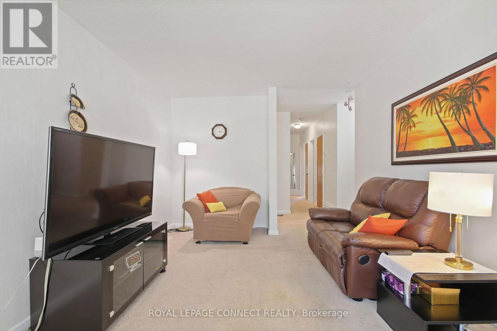 4 SUNDANCE CRESCENT Image 9