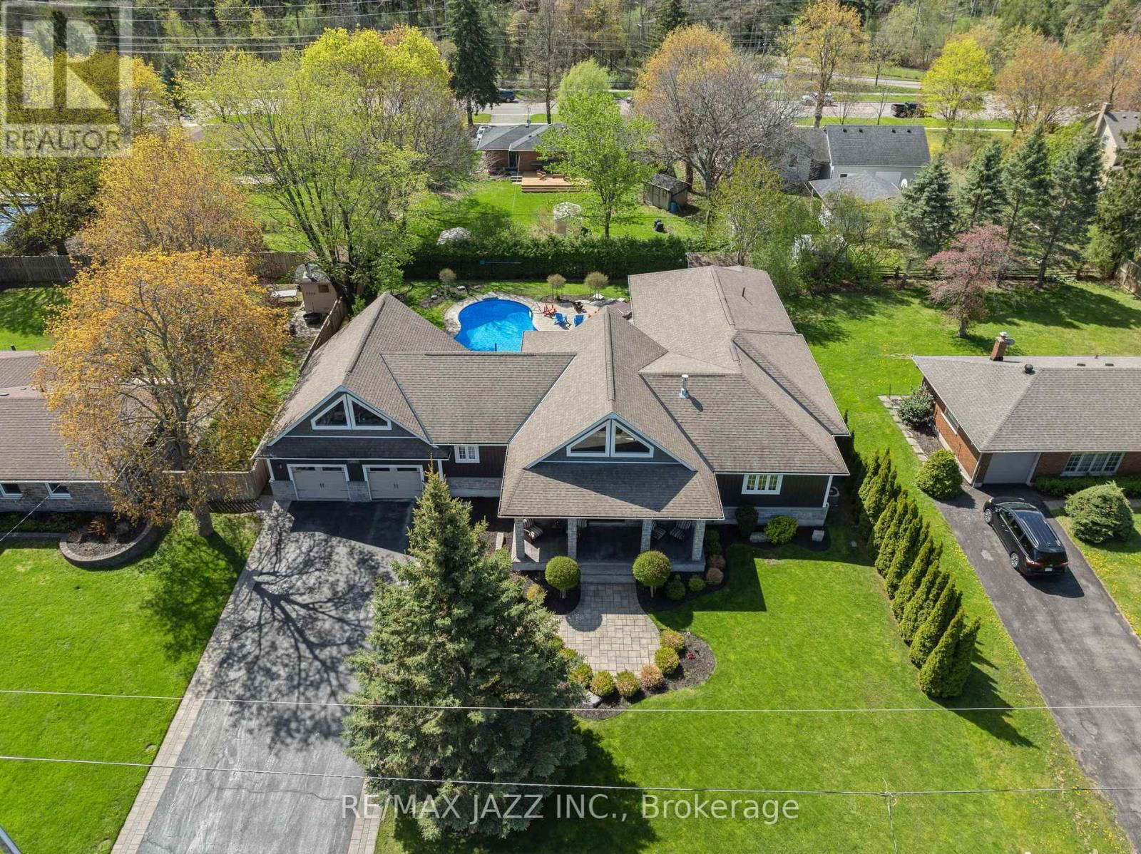325 MAINE STREET Image 1