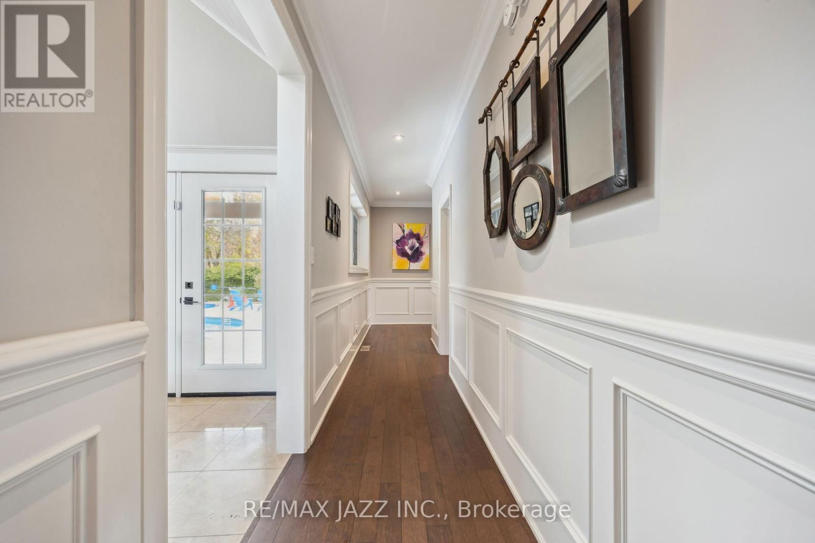 325 MAINE STREET Image 13